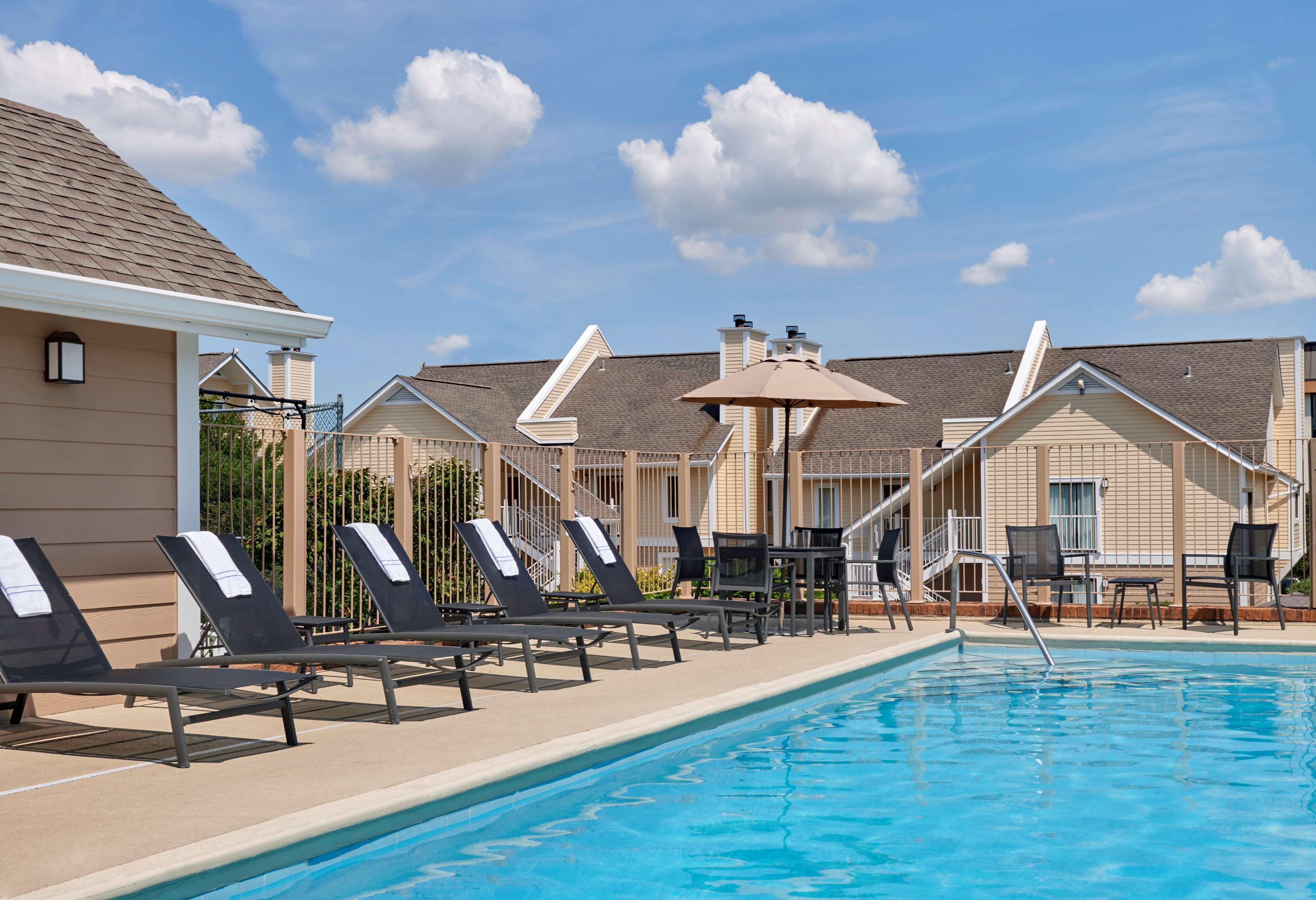 Sonesta Es Suites St. Louis - Chesterfield Bagian luar foto